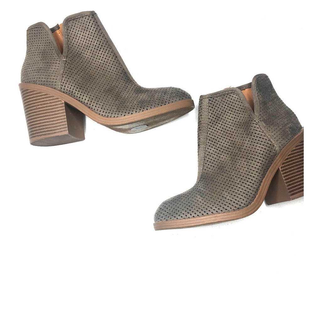 Gray Ankle Suede Boots by Matisse